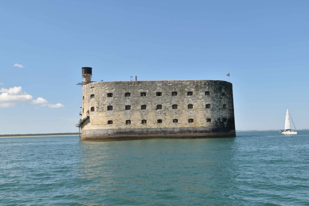 Le Ford Boyard au milieu de l'eau, un moment impressionnant.