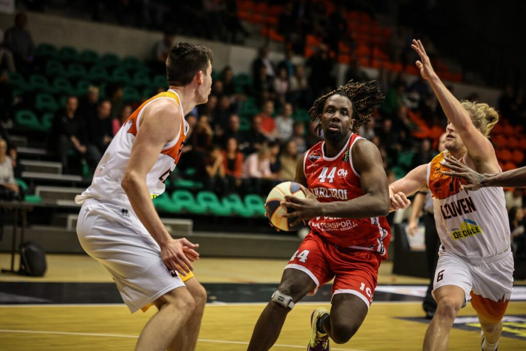 Joueur Spirou Basket.